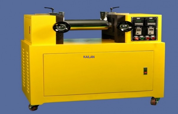 QI-R-021B双滚筒混合机（开炼机）